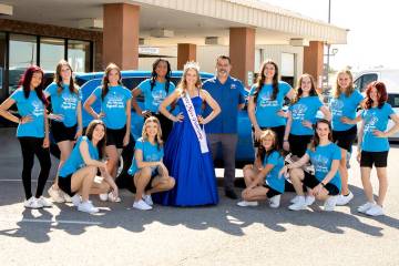 Special to the Pahrump Valley Times 2022 Miss Pahrump McKenna Cunningham, center, poses with th ...