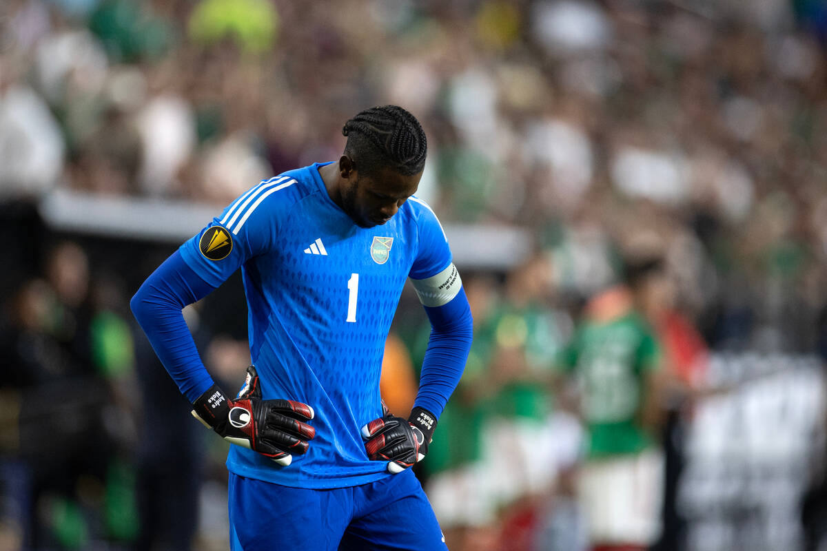 Jamaica goalkeeper Andre Blake (1) pauses before kicking the ball into play during the second h ...