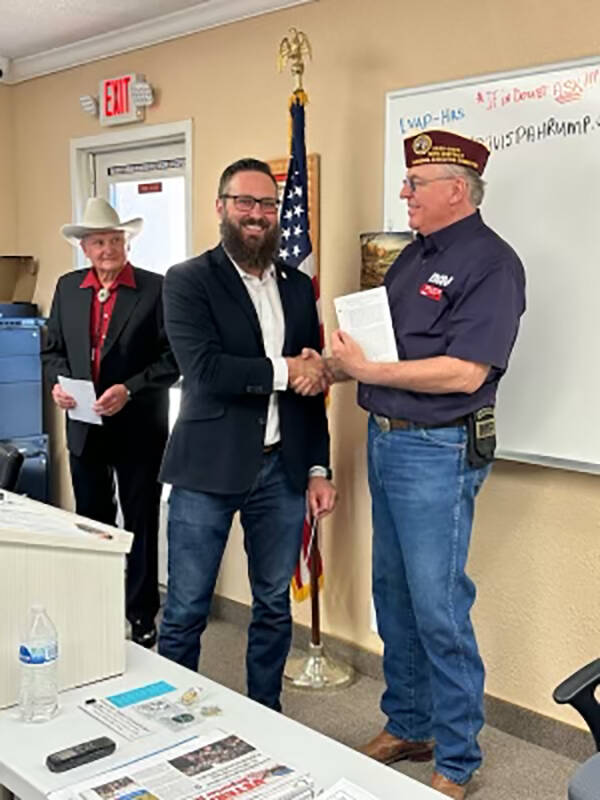 Special to the Pahrump Valley Times Nevada Assemblyman Greg Hafen II shakes hands with Disabled ...