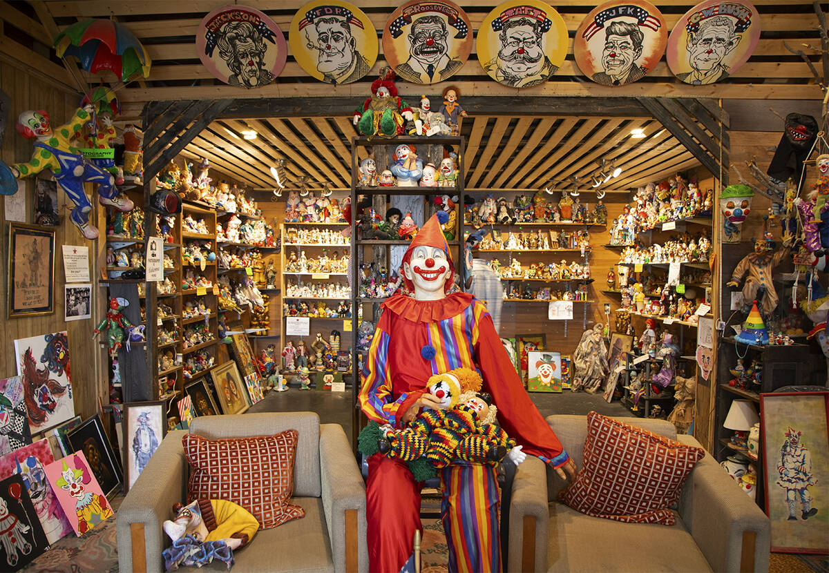 Courtesy Travel Nevada Brent Schanding/Pahrump Valley Times The Clown Motel in Tonopah is among ...