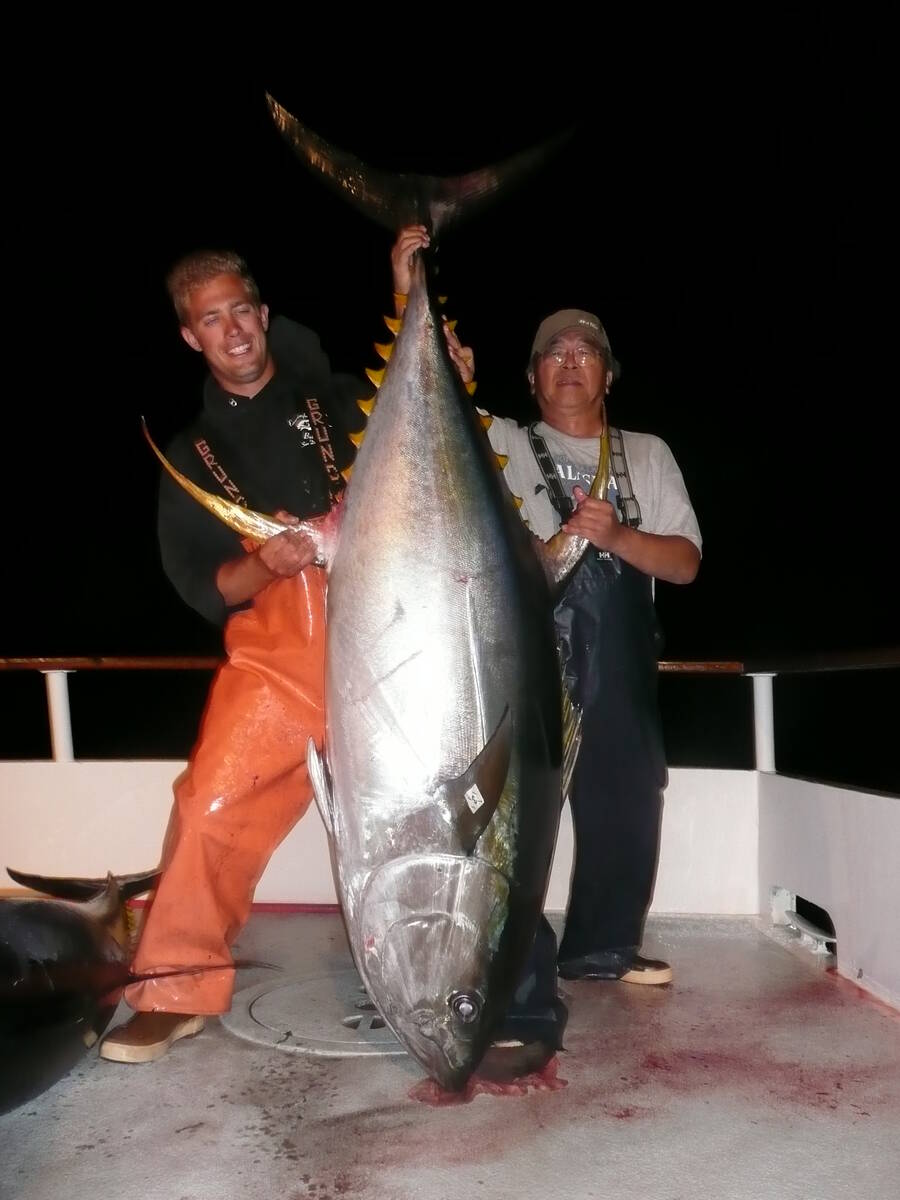 Special to the Pahrump Valley Times Bringing a 280-pound tuna into the boat required some teamw ...
