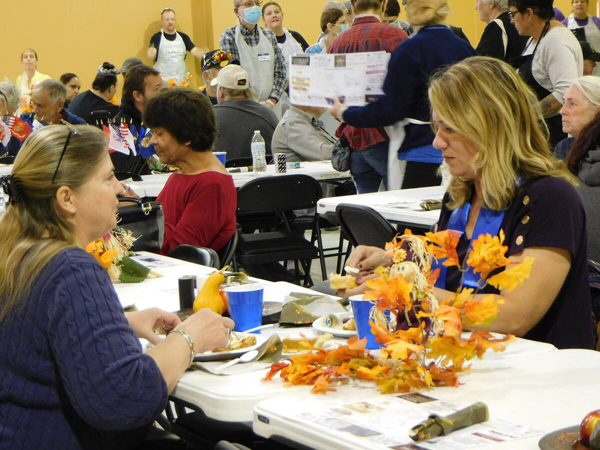 Robin Hebrock/Pahrump Valley Times Attendees of the 2022 Community Thanksgiving Dinner are pict ...
