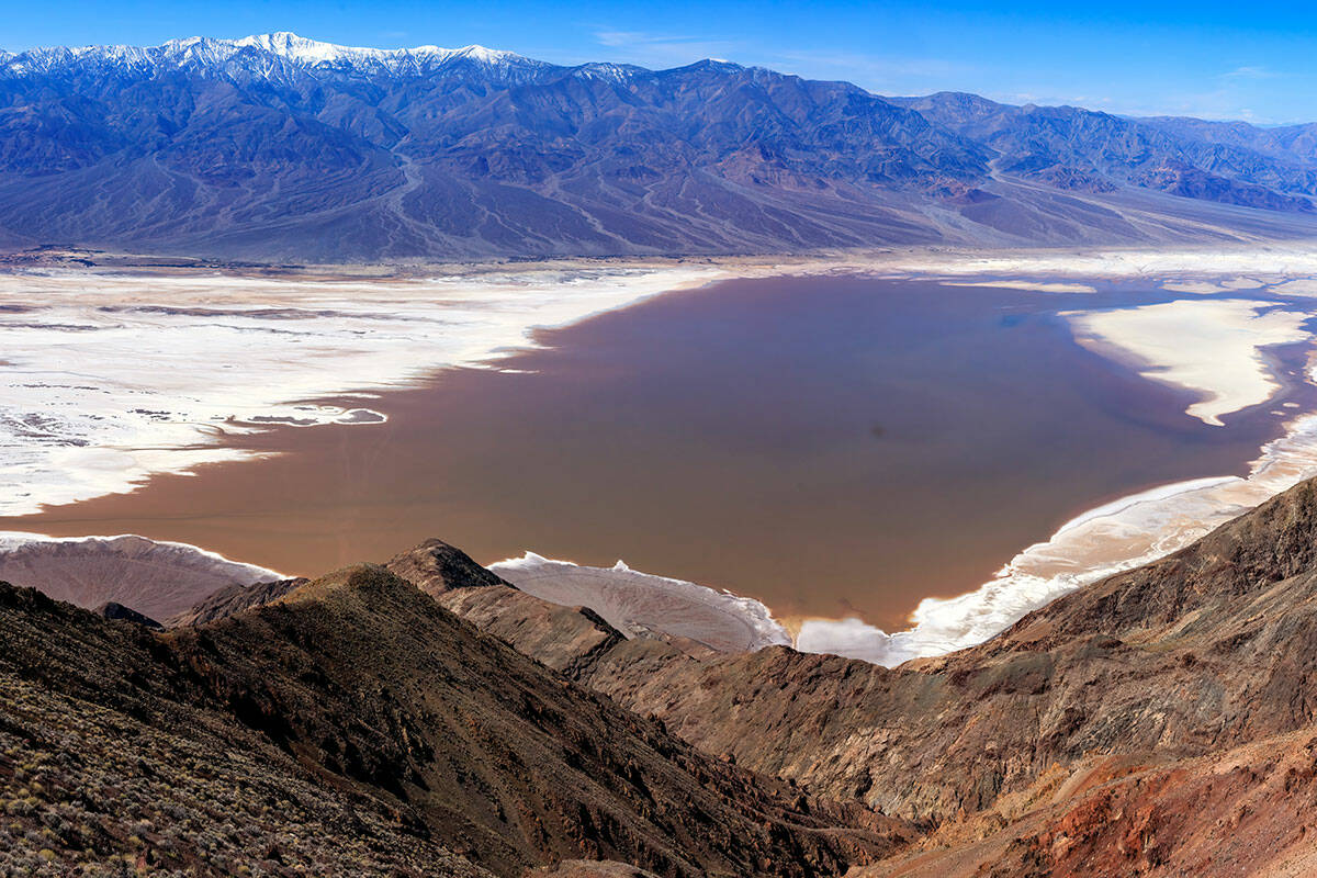 Death Valley’s temporary lake no longer deep enough to kayak | Pahrump ...