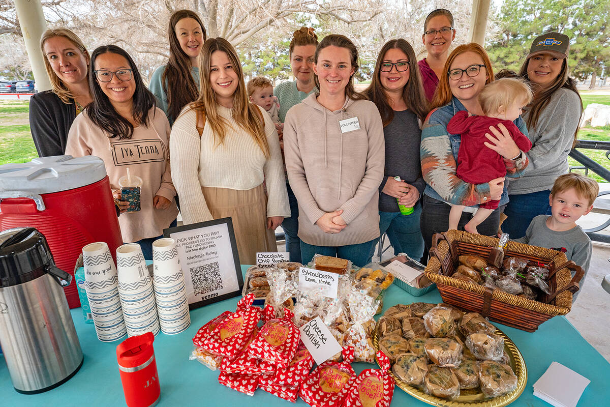 John Clausen/Pahrump Valley Times Members of Pahrump Mother's Corner gathered for a photo at th ...