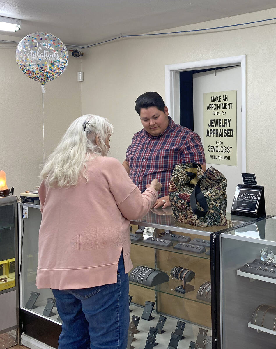 Robin Hebrock/Pahrump Valley Times Josh Westerman is pictured tending to a customer at Westfiel ...