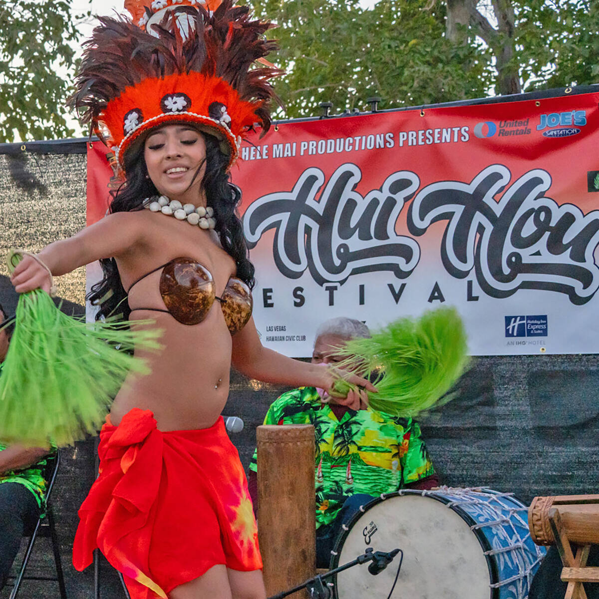 John Clausen/Pahrump Valley Times Hawaiian and Polynesian culture took over Petrack Park last S ...