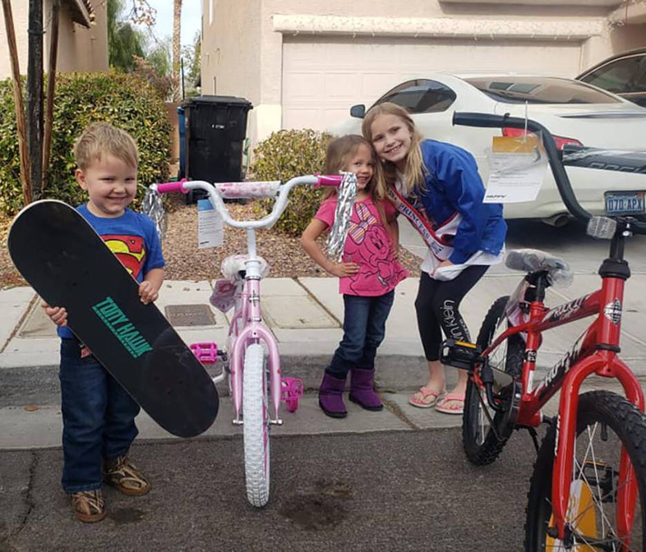 Special to the Pahrump Valley Times In 2020, 8-year-old Avery Sampson, right, launched Christma ...