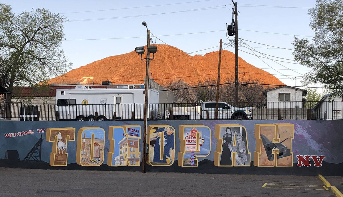 Tonopah Main Street The Tonopah Mural is one of the newest additions to the town, completed in ...