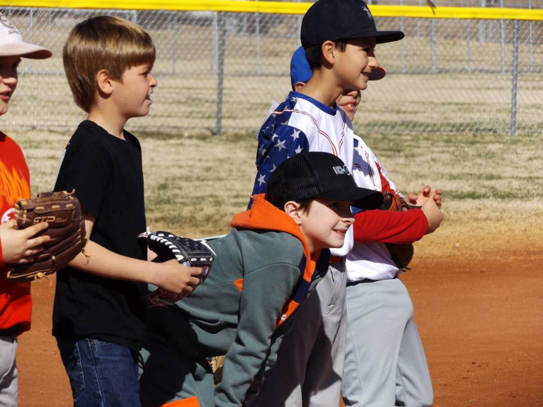 Charlotte Uyeno/Pahrump Valley Times Local Pahrump Valley Little Leaguers get ready for instruc ...