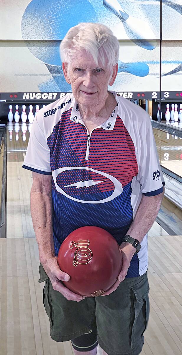 Recent inductee to the Luby Hall of Fame Randy Gulley and four other Groupies bowlers split $15 ...
