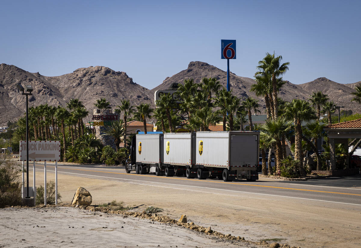 A UPS truck passes through Beatty on Wednesday, Sept. 17, 2025. (Chase Stevens/Las Vegas Review ...