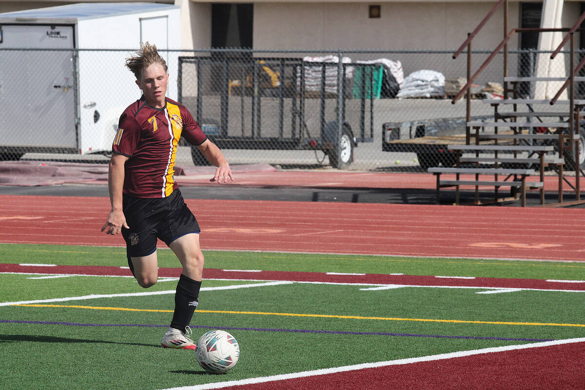 PVHS junior midfielder TC Hone tries to take it himself in a Class 3A Southern League Quarterfi ...