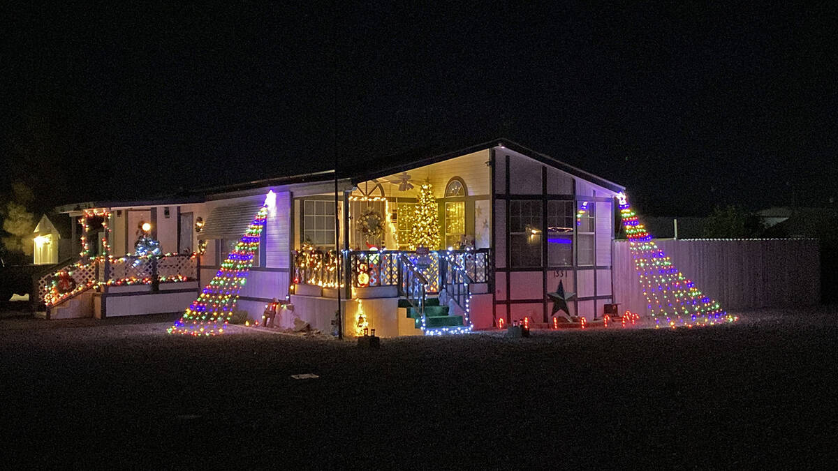 Another Pahrump Christmas Lights map location, this home on Hardy Lane emits a seasonal glow. ( ...