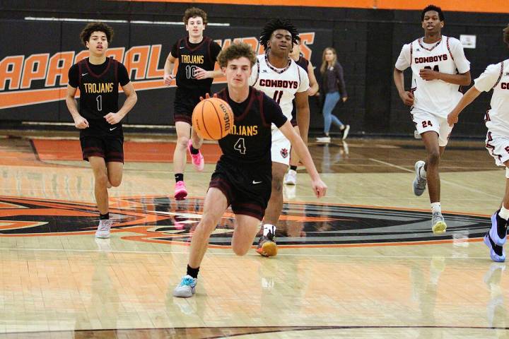 Pahrump Valley High School senior Keir Sheppard advances on a breakaway opportunity against Cha ...
