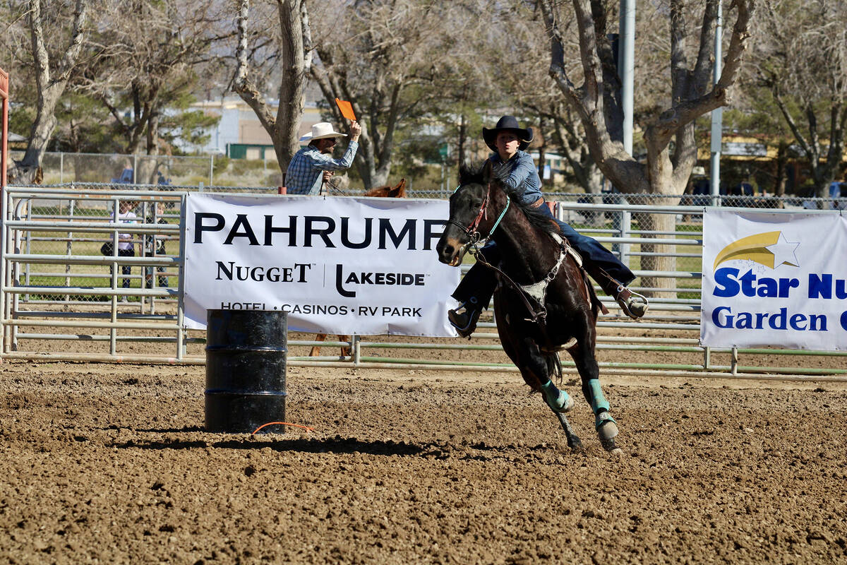 Youth and teen riders in the Pahrump Valley Junior High and High School Rodeo participate in ba ...