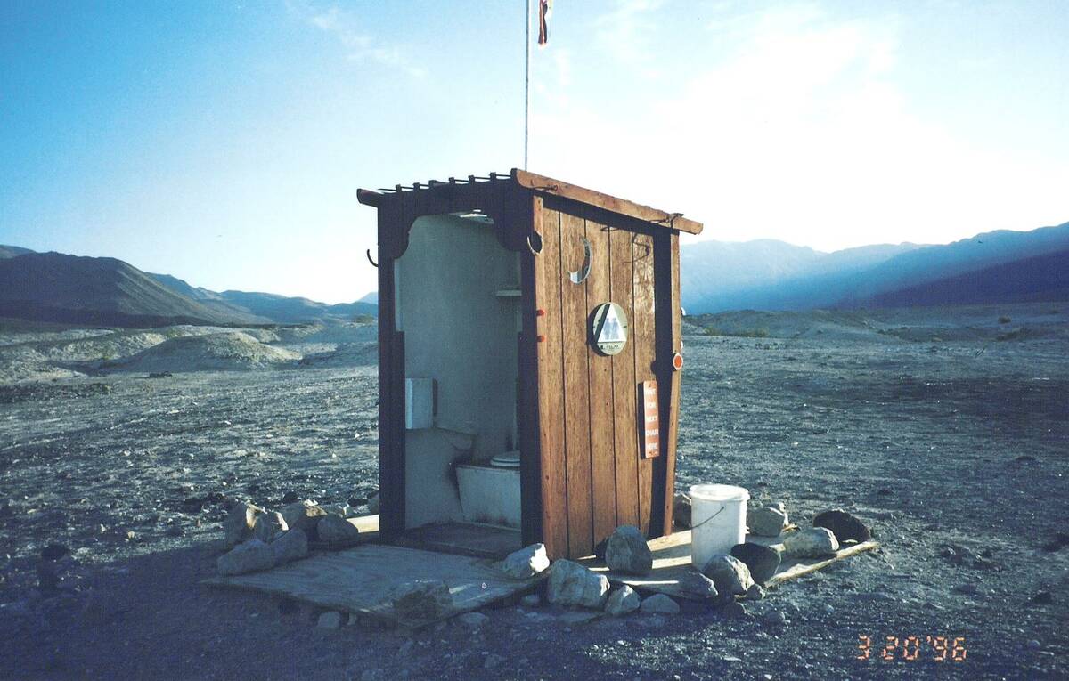The Saline Valley Warm Springs 3-sided latrine. (Courtesy Linda DeLaMare)
