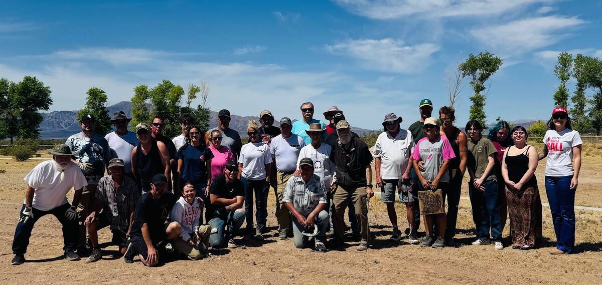 Southern Nevada Horseshoe Pitching Series (SNHPS) pitchers gather following the conclusion of t ...