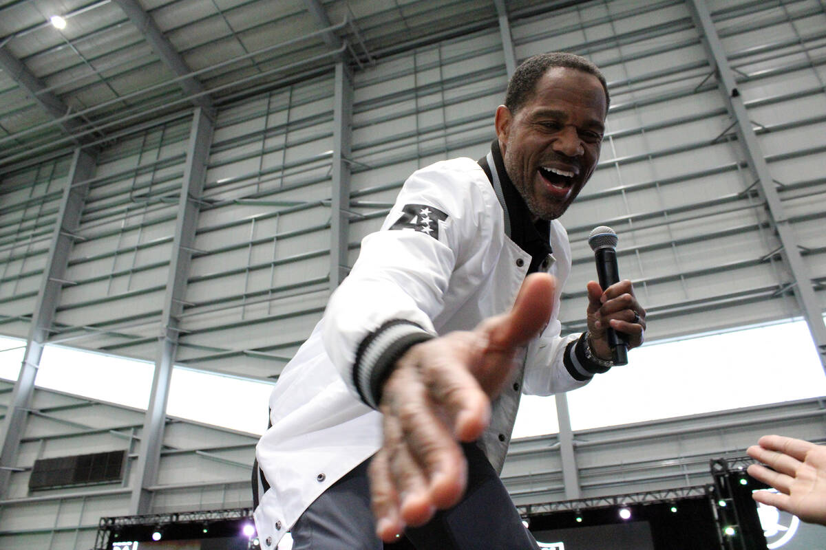 Raiders Hall of Famer Eric Allen greets fans before the introduction of their No. 1 draft pick, ...