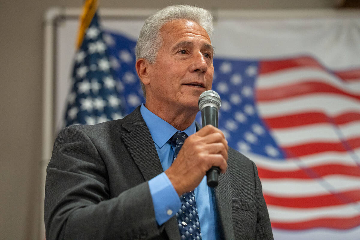 Sheriff candidate Stan Hyt at the May 7 Nye County Republican Club debate. (John Clausen/Pahrum ...