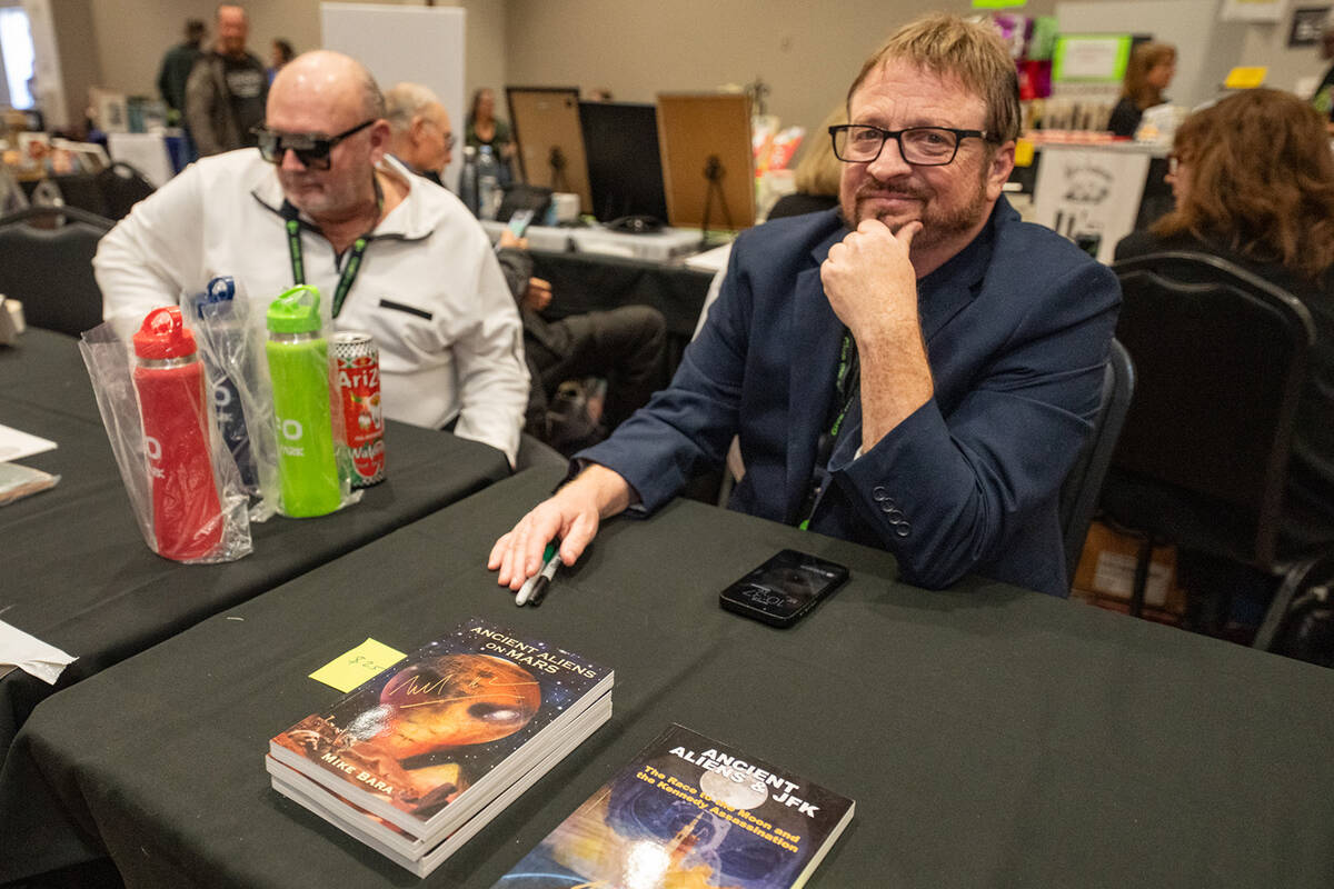 Thom Reed (left) and Mike Bara (right) at the 2026 Pahrump Alien Conference. (John Clausen/Pahr ...
