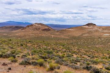 AngloGold Ashanti's proposed North Bullfrog gold mine near Beatty. (L.E. Baskow/Las Vegas Revie ...